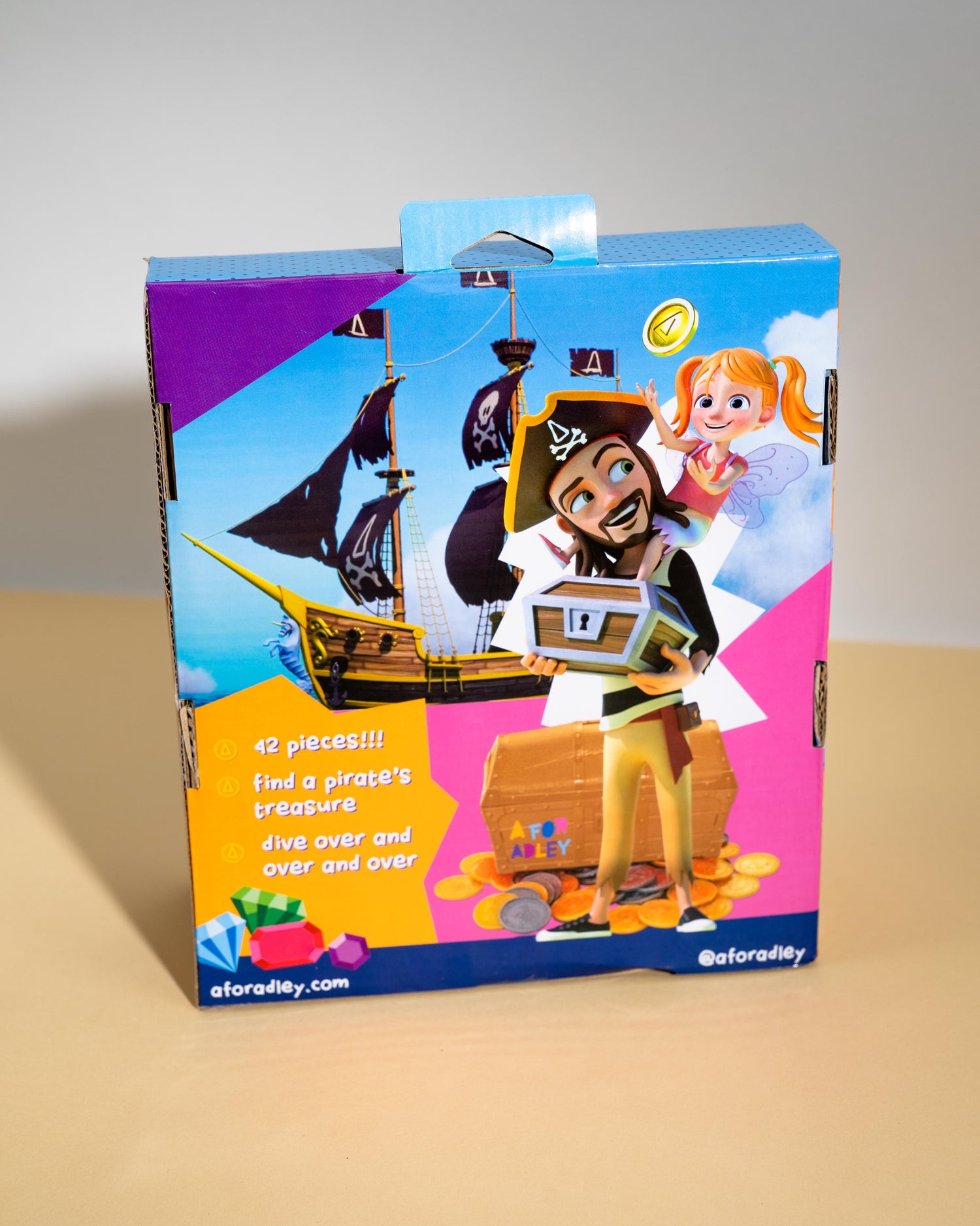 Pirates vs Fairies Treasure Dive Chest